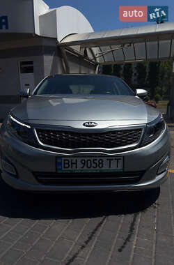 Седан Kia Optima 2015 в Одессе
