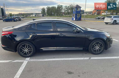 Седан Kia Optima 2012 в 