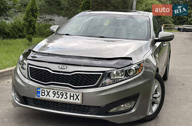 Седан Kia Optima 2012 в 