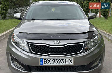 Седан Kia Optima 2012 в 