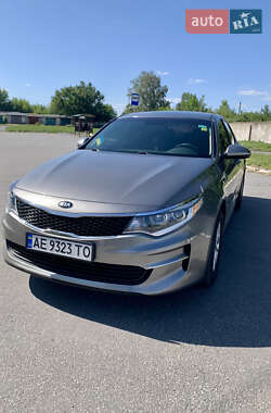 Седан Kia Optima 2016 в Терновке