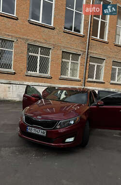 Седан Kia Optima 2014 в 