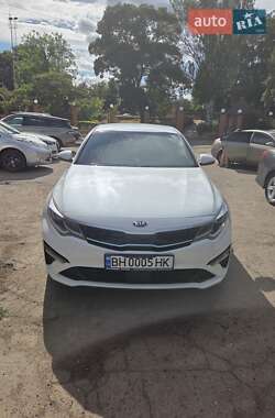 Седан Kia Optima 2019 в Одессе