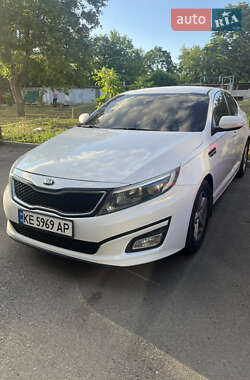 Седан Kia Optima 2015 в Покрове