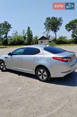 Седан Kia Optima 2012 в Новій Ушиці