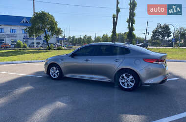 Седан Kia Optima 2017 в 