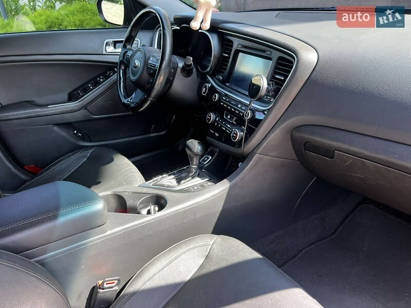 Седан Kia Optima 2014 в Житомире