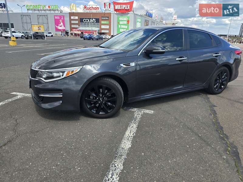 Седан Kia Optima 2016 в Одессе
