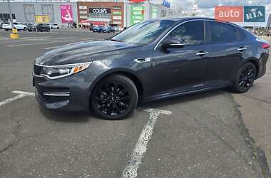 Седан Kia Optima 2016 в 