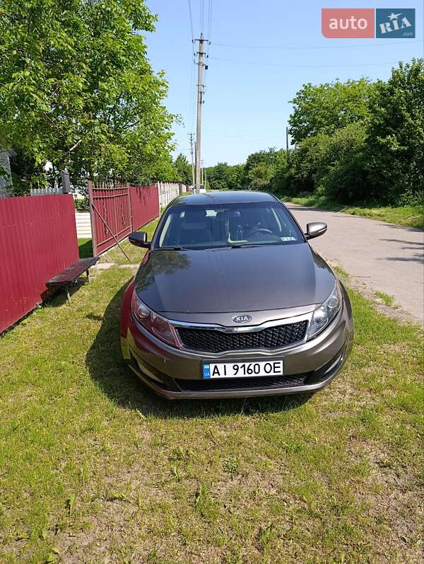 Седан Kia Optima 2013 в Золотоноше