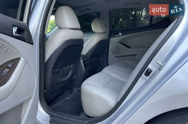 Седан Kia Optima 2013 в 