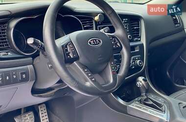 Седан Kia Optima 2012 в 