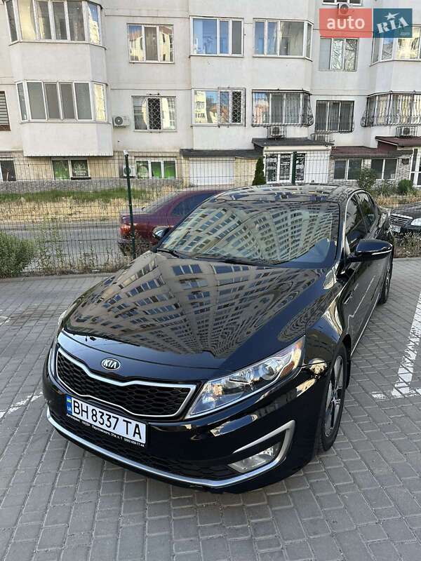 Седан Kia Optima 2013 в Одесі