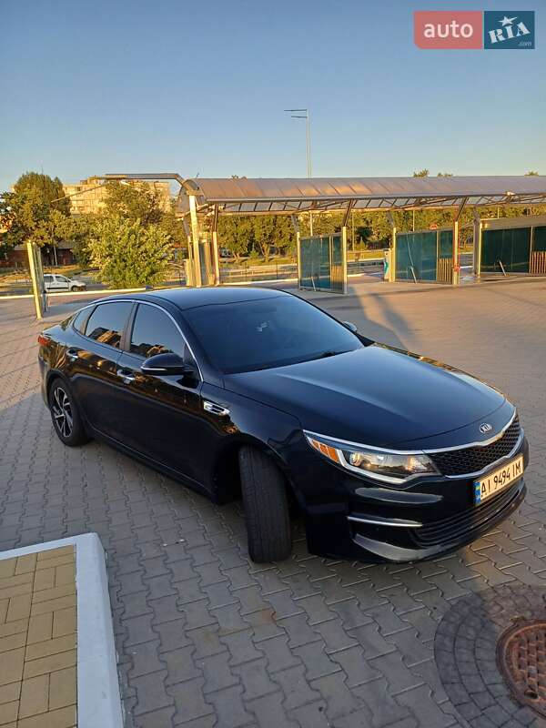 Седан Kia Optima 2017 в Києві