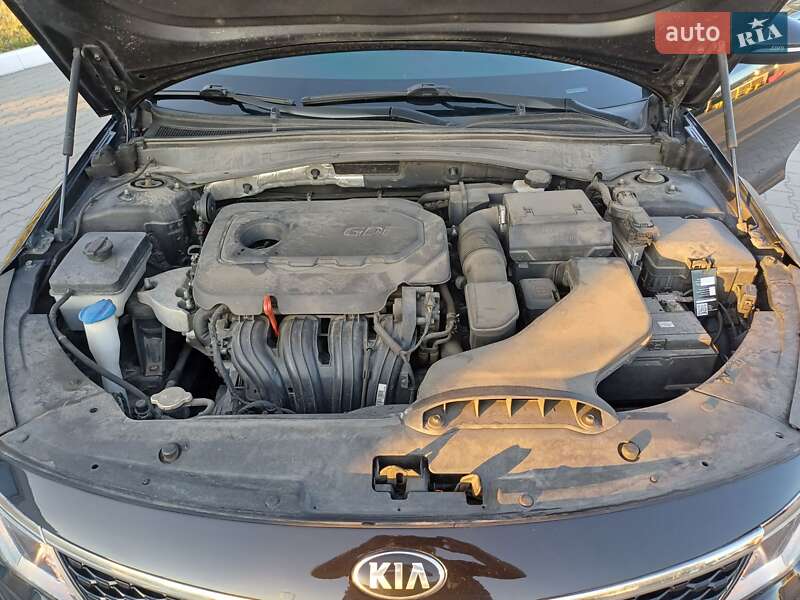 Седан Kia Optima 2017 в Києві