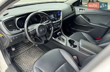 Седан Kia Optima 2014 в 