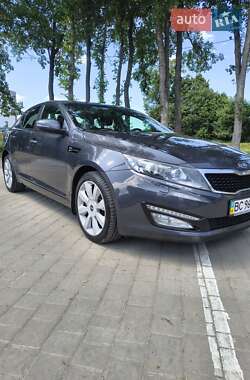 Седан Kia Optima 2011 в 