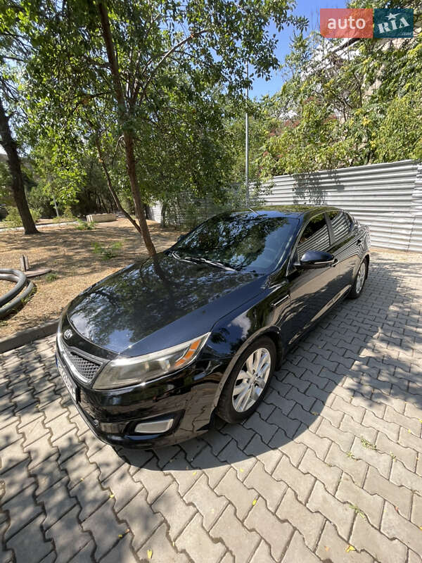 Седан Kia Optima 2014 в Одессе