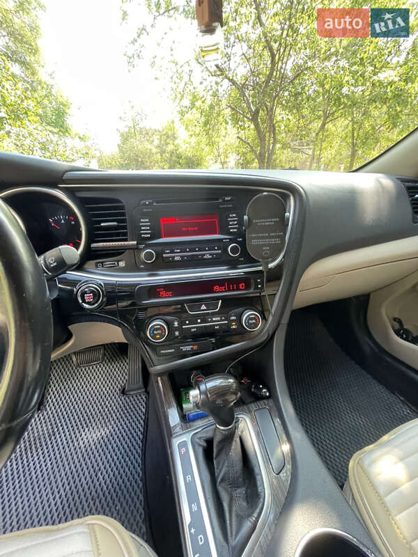 Седан Kia Optima 2014 в Одессе