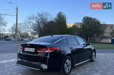 Седан Kia Optima 2017 в 