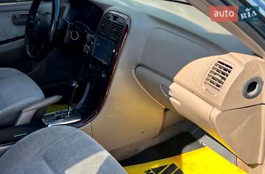 Седан Kia Optima 2003 в 