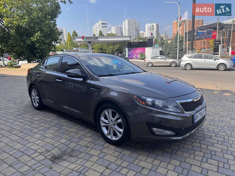 Седан Kia Optima 2012 в Одессе