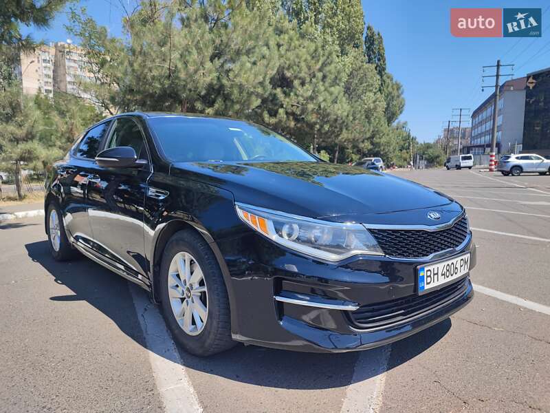 Седан Kia Optima 2016 в Одессе