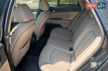 Седан Kia Optima 2016 в 