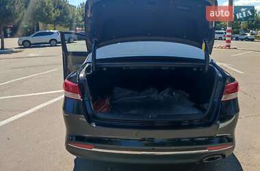 Седан Kia Optima 2016 в 
