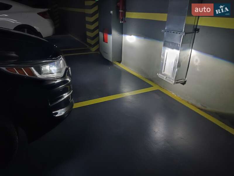 Седан Kia Optima 2016 в Одессе