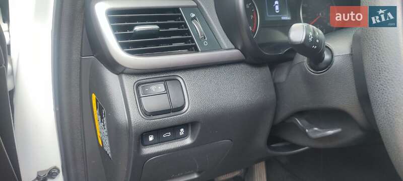 Седан Kia Optima 2016 в Кам'янці