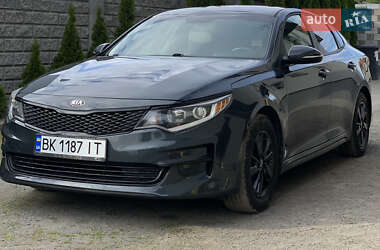 Седан Kia Optima 2016 в Рівному