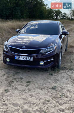 Седан Kia Optima 2016 в Васильковке