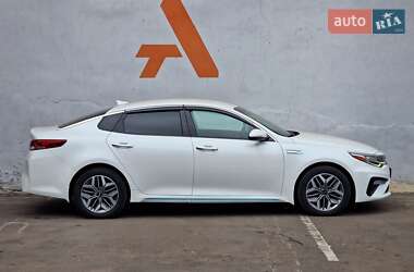 Седан Kia Optima 2019 в 