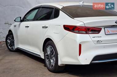 Седан Kia Optima 2019 в 