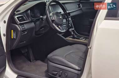 Седан Kia Optima 2019 в 