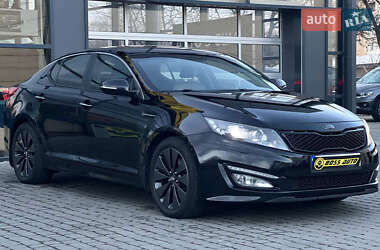 Седан Kia Optima 2013 в Ивано-Франковске