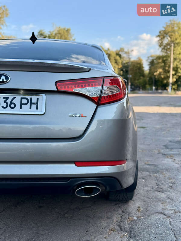 Седан Kia Optima 2012 в Кривом Роге
