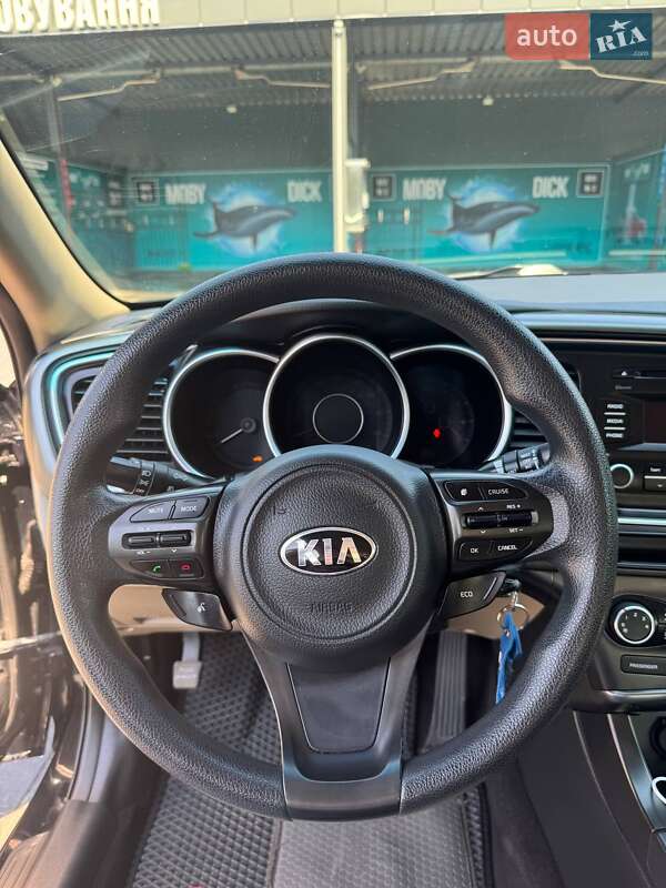 Седан Kia Optima 2015 в Запорожье