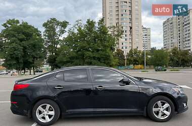 Седан Kia Optima 2014 в 