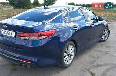 Седан Kia Optima 2016 в 