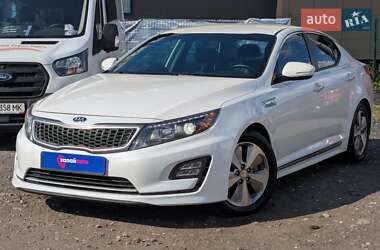 Седан Kia Optima 2015 в Киеве
