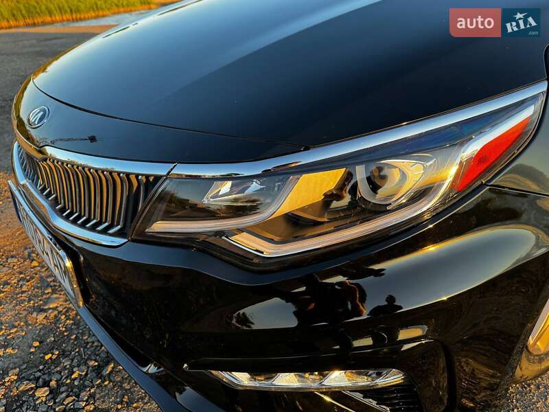 Седан Kia Optima 2019 в Одессе