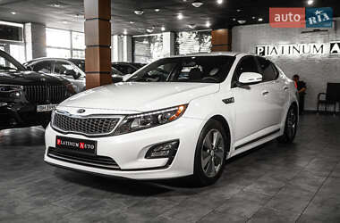 Седан Kia Optima 2015 в Одессе