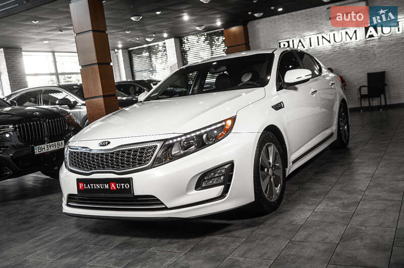 Седан Kia Optima 2015 в Одессе