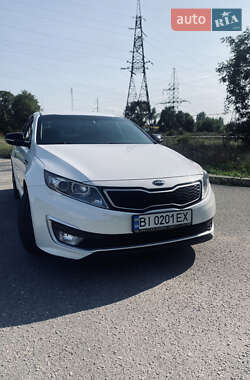 Седан Kia Optima 2013 в Кременчуге