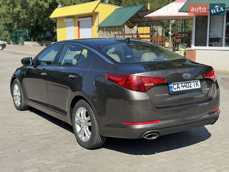 Седан Kia Optima 2012 в Кам'янці