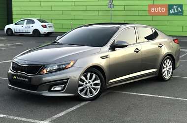 Седан Kia Optima 2014 в Киеве