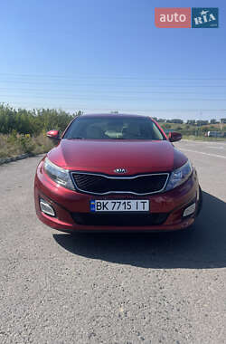 Седан Kia Optima 2015 в Рівному