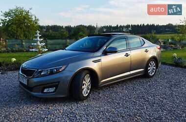Седан Kia Optima 2015 в Києві
